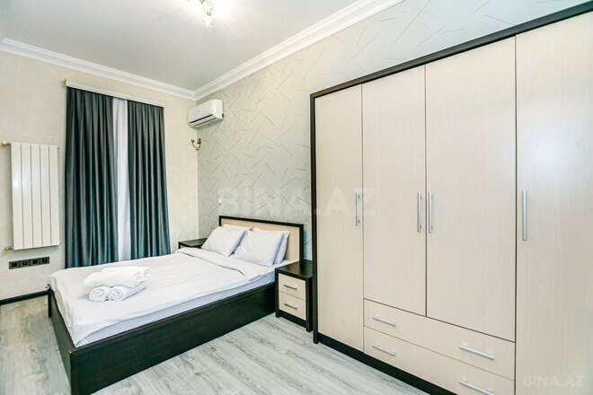 Сдаётся 3-комн. вторичка 81 м², м. Сахил, photo 10 from 32