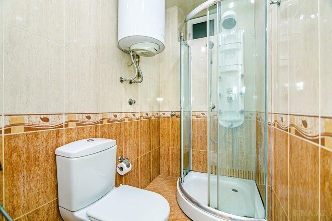 Сдаётся 3-комн. вторичка 81 м², м. Сахил, photo 8 from 32