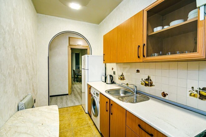 Сдаётся 3-комн. вторичка 81 м², м. Сахил, photo 5 from 32