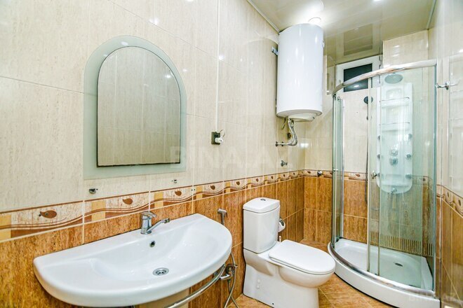 Сдаётся 3-комн. вторичка 81 м², м. Сахил, photo 7 from 32