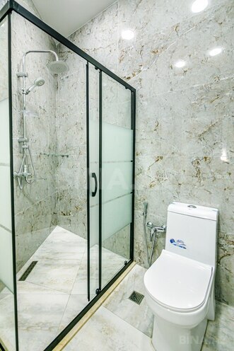 Сдаётся 2-комн. вторичка 68 м², м. Сахил, photo 23 from 31