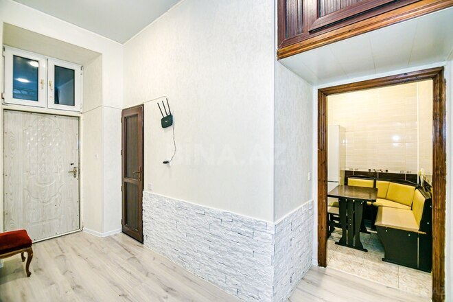Сдаётся 3-комн. вторичка 84 м², м. Ичеришехер, photo 4 from 31