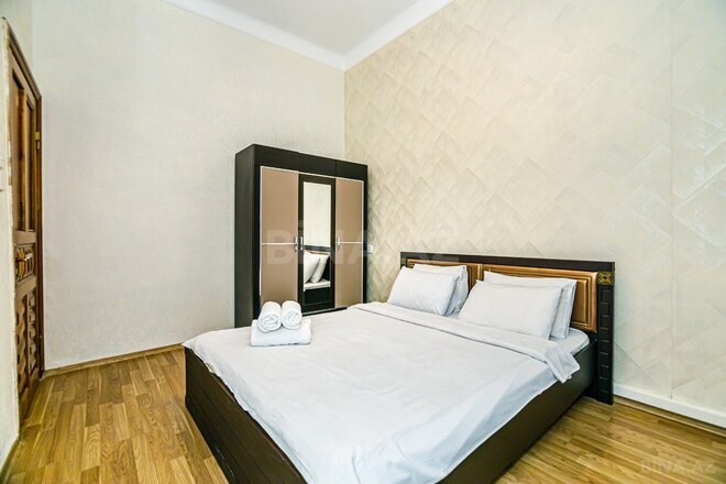 Сдаётся 3-комн. вторичка 84 м², м. Ичеришехер, photo 13 from 31