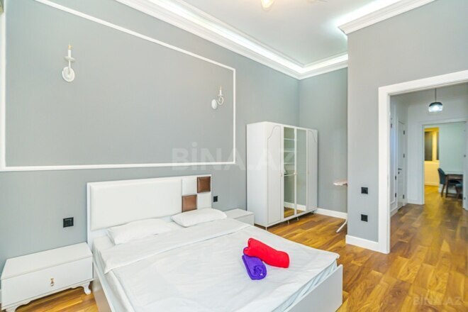 Сдаётся 3-комн. вторичка 88 м², м. Сахил, photo 19 from 32