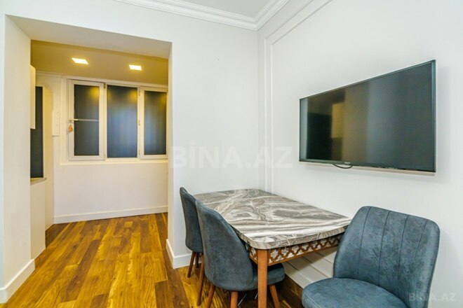 Сдаётся 3-комн. вторичка 88 м², м. Сахил, photo 8 from 32
