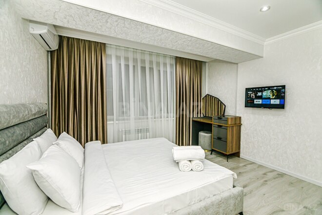 Сдаётся 3-комн. вторичка 82 м², м. 28 мая, photo 1 from 32