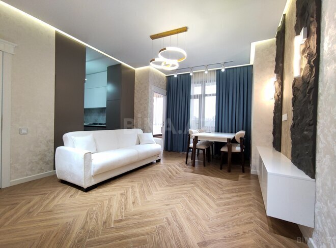 Продаётся 2-комн. новостройка 51 м², м. Нефтчиляр, photo 1 from 11