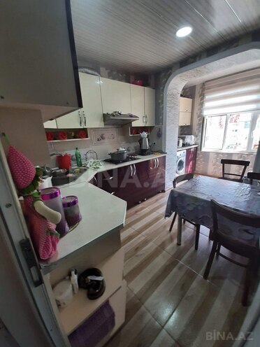 Продаётся 3-комн. вторичка 85 м², м. Нефтчиляр, photo 1 from 22