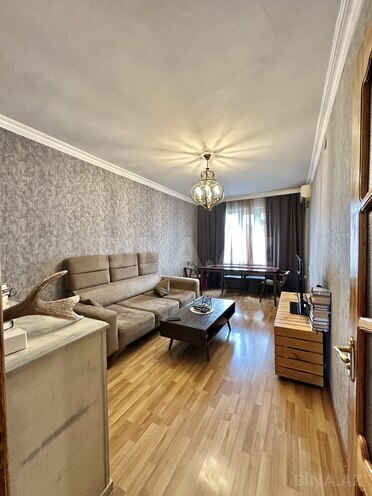 Satılır 5 otaqlı köhnə tikili 100 m², 20 Yanvar m., photo 1 from 19
