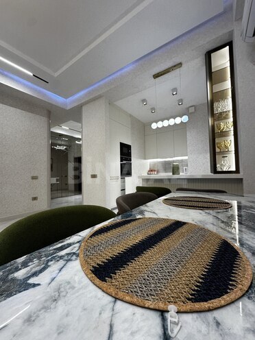 Сдаётся 3-комн. новостройка 110 м², Хатаинский р., photo 13 from 17