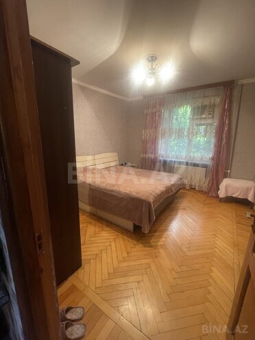 Продаётся 2-комн. вторичка 45 м², м. Низами, photo 1 from 15
