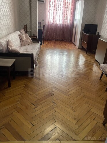 Продаётся 2-комн. вторичка 45 м², м. Низами, photo 4 from 15