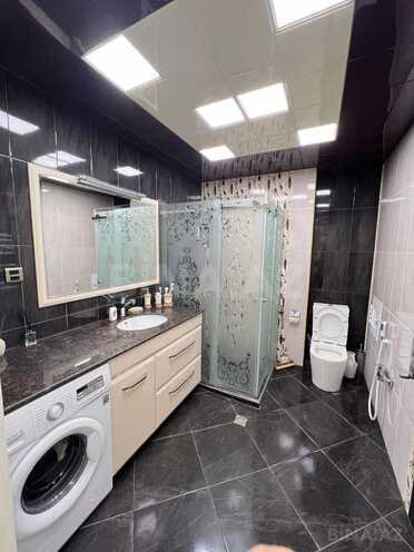 Satılır 4 otaqlı köhnə tikili 110 m², İnşaatçılar m., photo 7 from 8