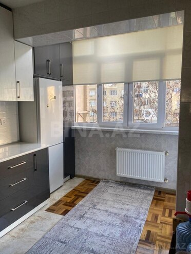 Продаётся 3-комн. вторичка 75 м², Бинагадинский р., photo 11 from 18