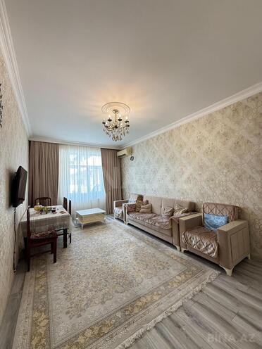 Satılır 3 otaqlı köhnə tikili 105 m², photo 1 from 24