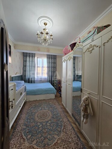 Продаётся 2-комн. новостройка 70 м², Хатаинский р., photo 5 from 13