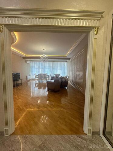 Сдаётся 3-комн. новостройка 140 м², м. Шах Исмаил Хатаи, photo 1 from 19