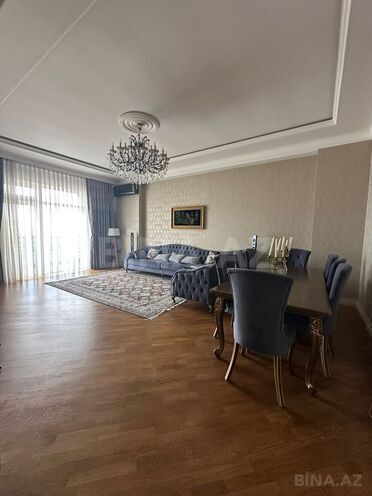 Satılır 4 otaqlı yeni tikili 156 m², 28 May m., photo 1 from 26