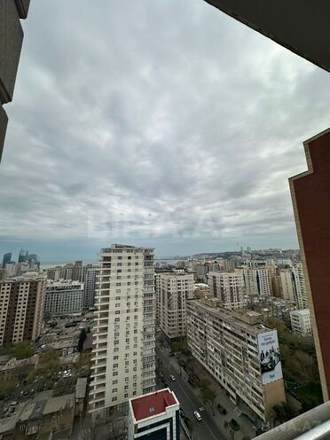 Satılır 4 otaqlı yeni tikili 156 m², 28 May m., photo 20 from 26