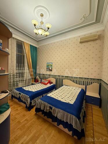 Satılır 10 otaqlı həyət evi/bağ evi 1 100 m², Azadlıq Prospekti m., photo 16 from 29