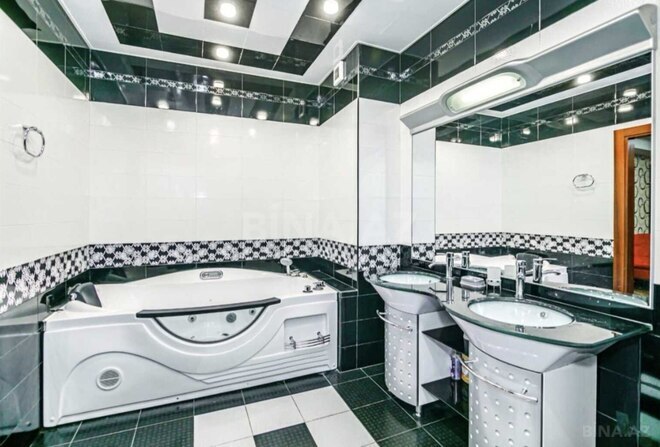 Сдаётся 3-комн. новостройка 220 м², м. 28 мая, photo 9 from 12