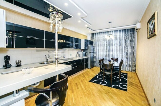 Сдаётся 3-комн. новостройка 220 м², м. 28 мая, photo 8 from 12