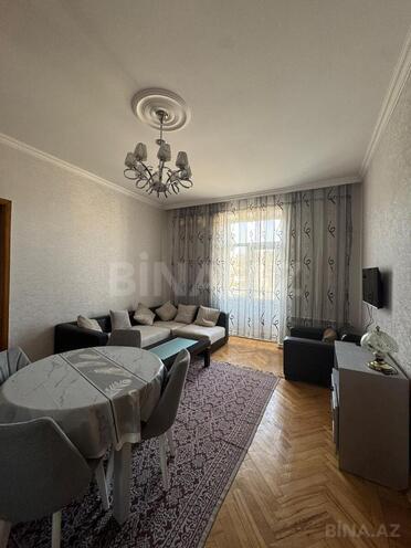 Satılır 3 otaqlı köhnə tikili 75 m², Bayıl q., photo 3 from 16