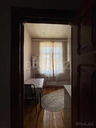 Satılır 3 otaqlı köhnə tikili 75 m², Bayıl q., photo 10 from 16