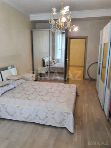 İcarəyə verilir 3 otaqlı yeni tikili 185 m², 28 May m., photo 12 from 24