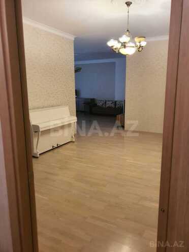 İcarəyə verilir 3 otaqlı yeni tikili 185 m², 28 May m., photo 16 from 24