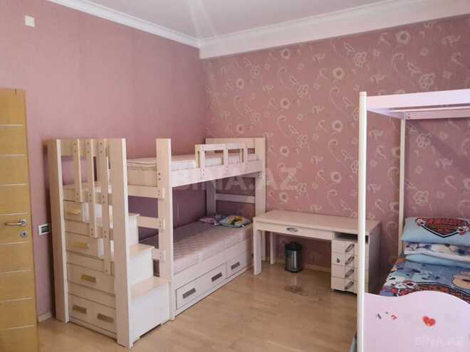 İcarəyə verilir 3 otaqlı yeni tikili 185 m², 28 May m., photo 10 from 24