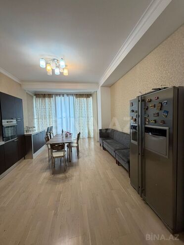 İcarəyə verilir 3 otaqlı yeni tikili 185 m², 28 May m., photo 6 from 24