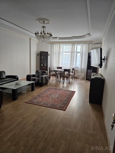 İcarəyə verilir 4 otaqlı yeni tikili 200 m², Şah İsmayıl Xətai m., photo 10 from 13