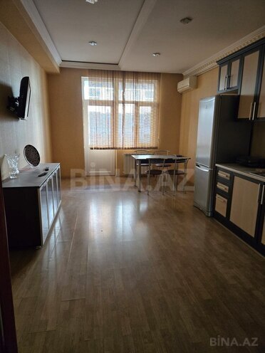 İcarəyə verilir 4 otaqlı yeni tikili 200 m², Şah İsmayıl Xətai m., photo 9 from 13