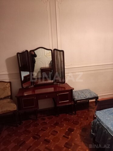 İcarəyə verilir 3 otaqlı köhnə tikili 85 m², 8-ci mikrorayon q., photo 19 from 23
