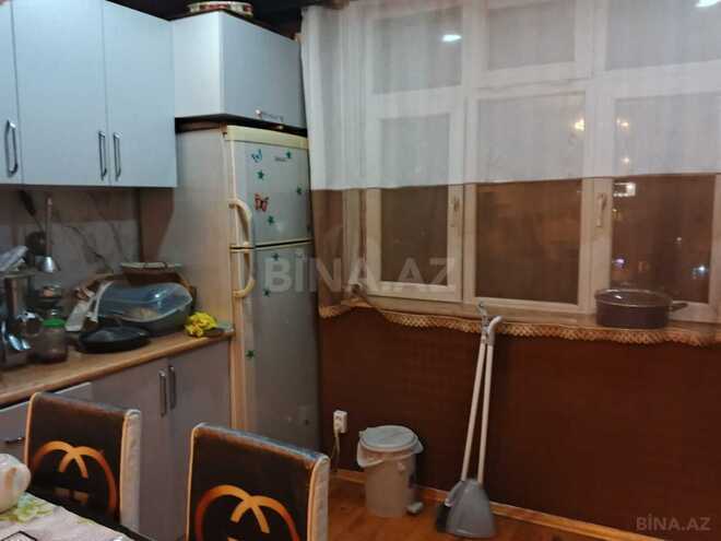 Satılır 4 otaqlı köhnə tikili 75 m², Neftçilər m., photo 8 from 12