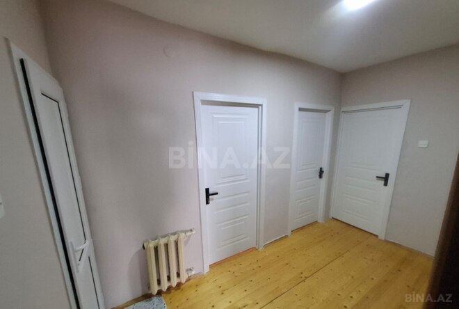 Satılır 2 otaqlı köhnə tikili 45 m², Hövsan q., photo 9 from 12