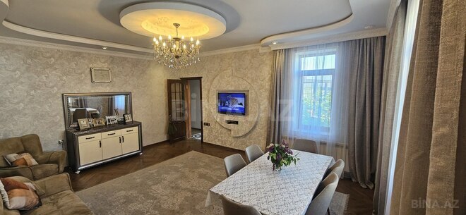 Satılır 6 otaqlı həyət evi/bağ evi 270 m², Badamdar q., photo 1 from 18