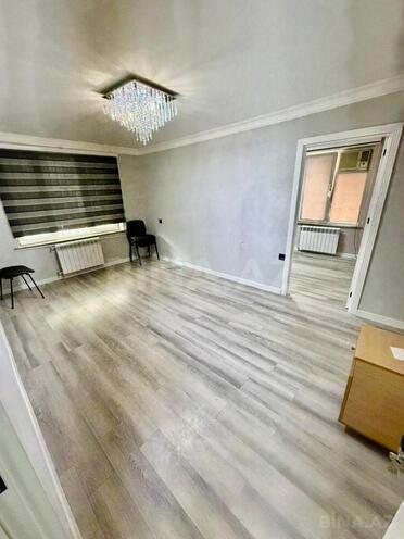 Сдаётся 2-комн. вторичка 50 м², м. Нариман Нариманов, photo 1 from 10