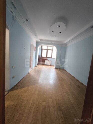 Сдаётся 2-комн. вторичка 55 м², м. Насими, photo 1 from 8