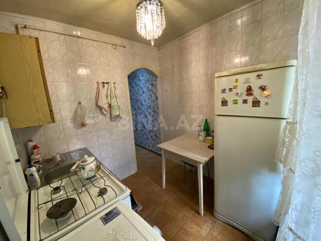Продаётся 2-комн. вторичка 60 м², м. Низами, photo 8 from 15
