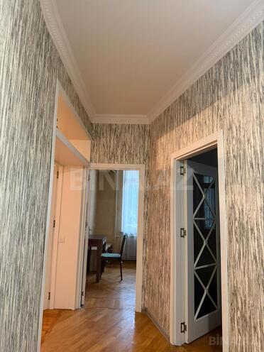 Сдаётся 3-комн. вторичка 120 м², м. Ичеришехер, photo 10 from 11