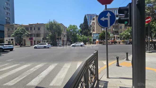 Продаётся 4-комн. новостройка 185 м², Насиминский  р., photo 4 from 30
