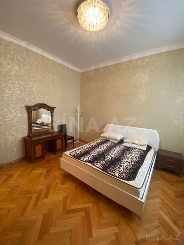 İcarəyə verilir 6 otaqlı həyət evi/bağ evi 350 m², Badamdar q., photo 9 from 30