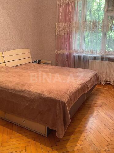 Satılır 2 otaqlı köhnə tikili 45 m², Nizami m., photo 8 from 17