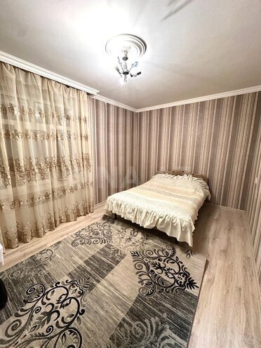 Сдаётся 3-комн. вторичка 70 м², м. Ази Асланов, photo 4 from 12