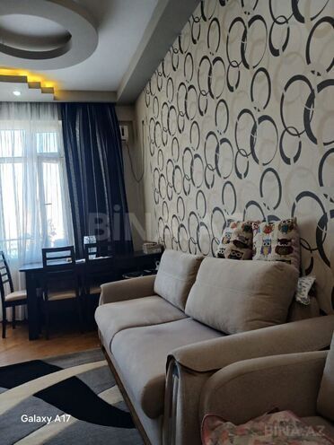 Сдаётся 2-комн. новостройка 68 м², м. Низами, photo 1 from 11