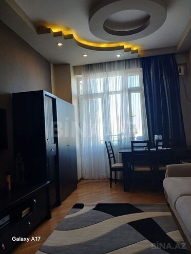 Сдаётся 2-комн. новостройка 68 м², м. Низами, photo 3 from 11