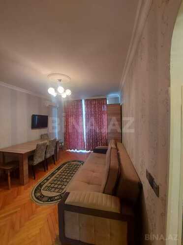 İcarəyə verilir 2 otaqlı köhnə tikili 65 m², İnşaatçılar m., photo 1 from 10