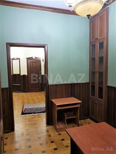 İcarəyə verilir 4 otaqlı yeni tikili 200 m², Nizami m., photo 17 from 19